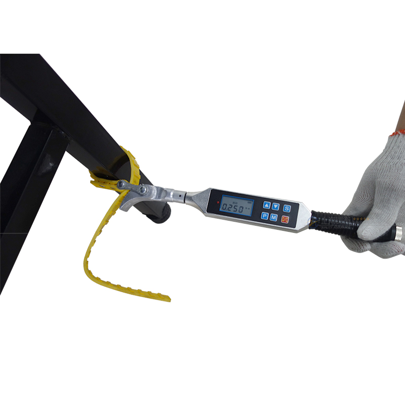 數顯扭力扳手圖片(可配皮帶頭)
